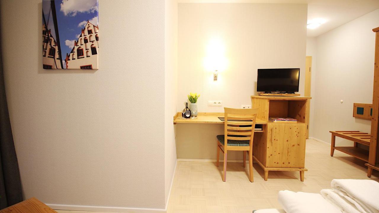 Aparthotel Alte Schmiede Детелбах Екстериор снимка
